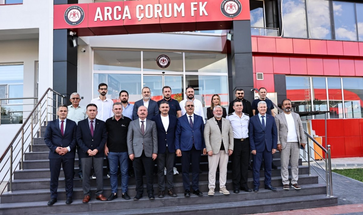 Çorum Protokolünden Arca Çorum Fk'ya Tam Destek Çıkarması: Sezon Öncesi Moral Zirvesi!