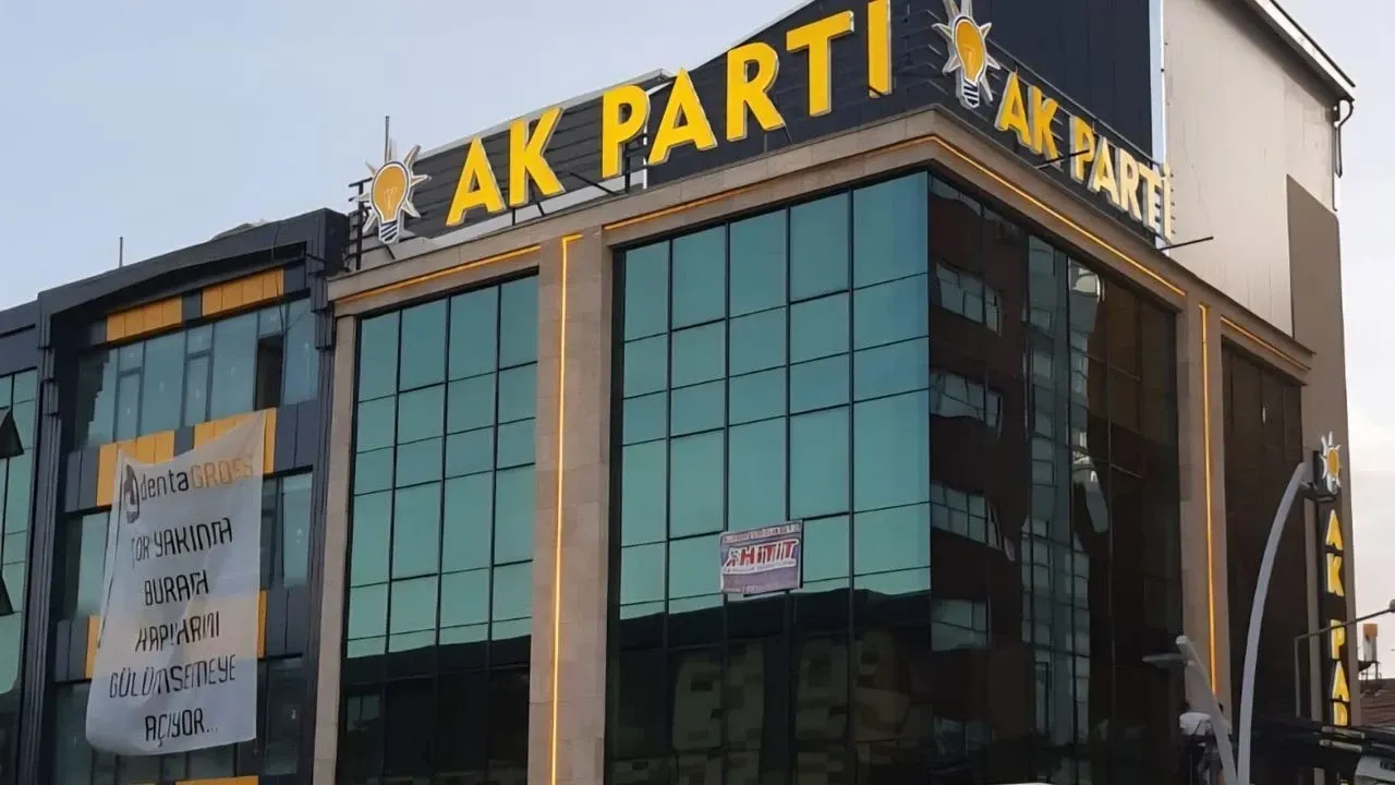 AK Parti Teşkilatlarında Değişime Gidilecek