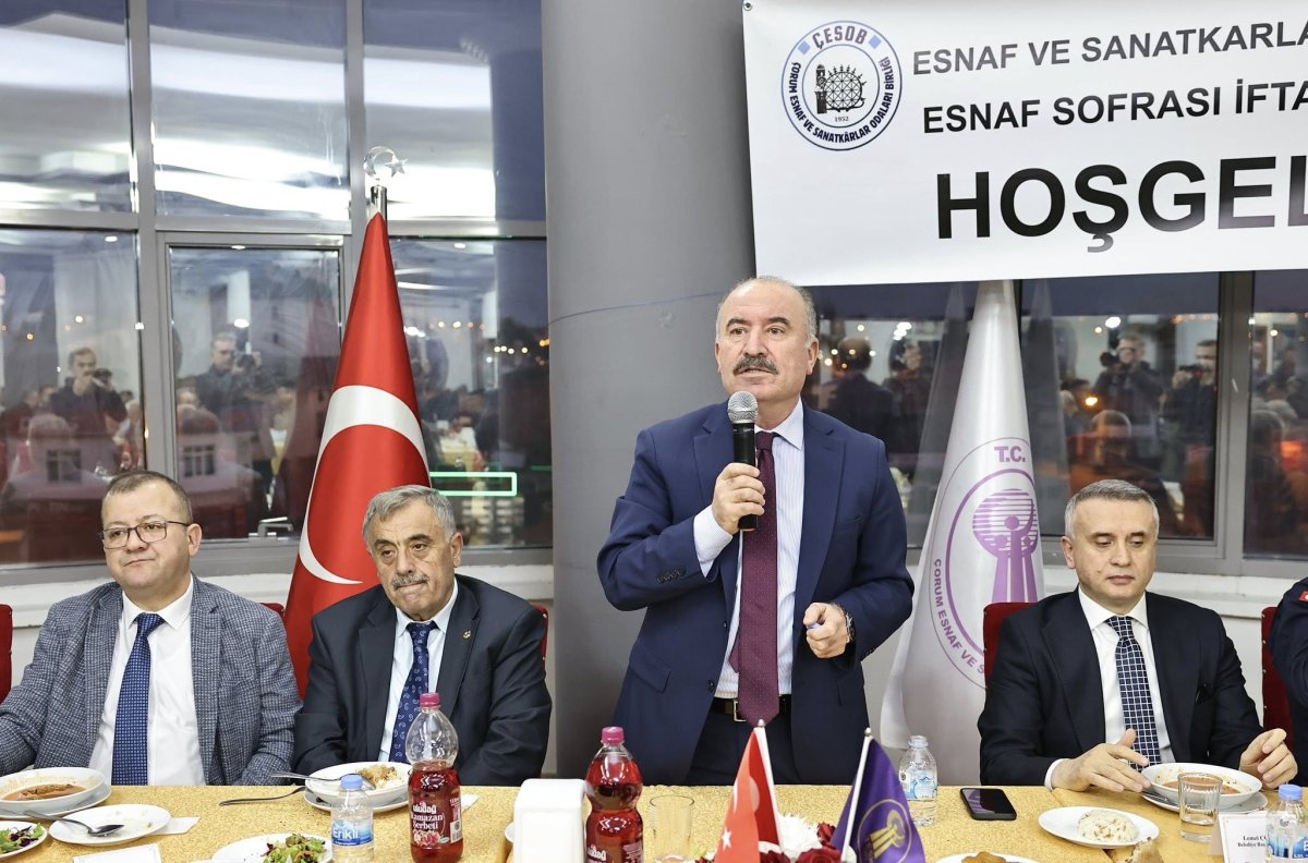 Vali Ali Çalgan, Esnaf ve Sanatkârlarla İftar Sofrasında Buluştu