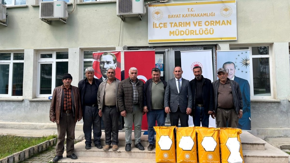%50 Hibeli Tohumlar Toprakla Buluşuyor