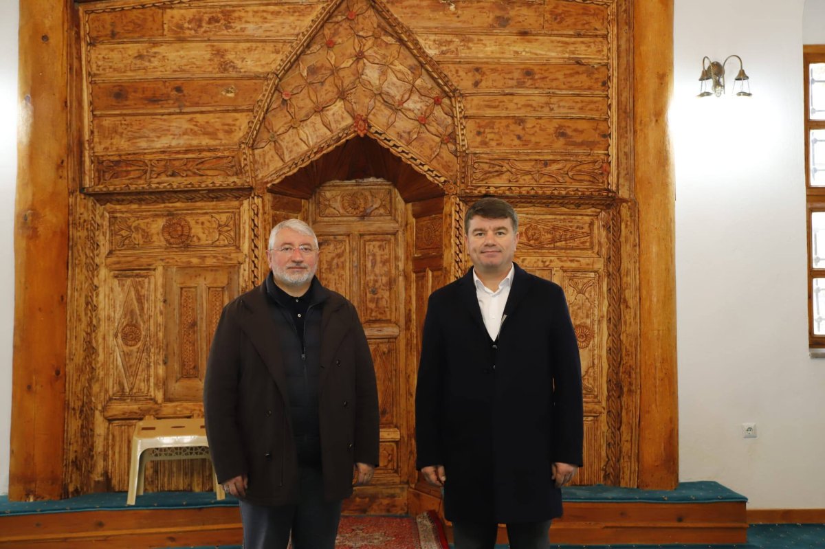 "Dünyanın Merkezi" ile "Salihler Şehri" Arasında Gönül Köprüsü