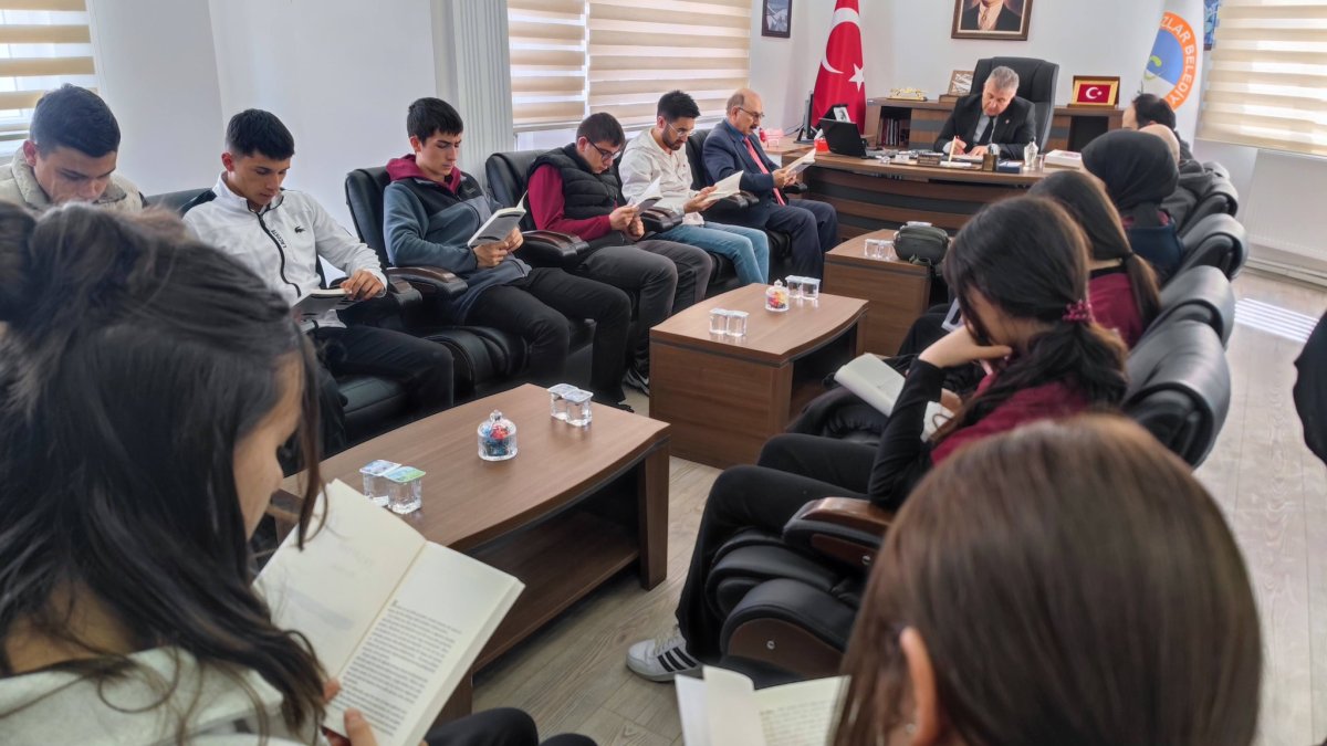 Oğuzlar Belediye Makamı 