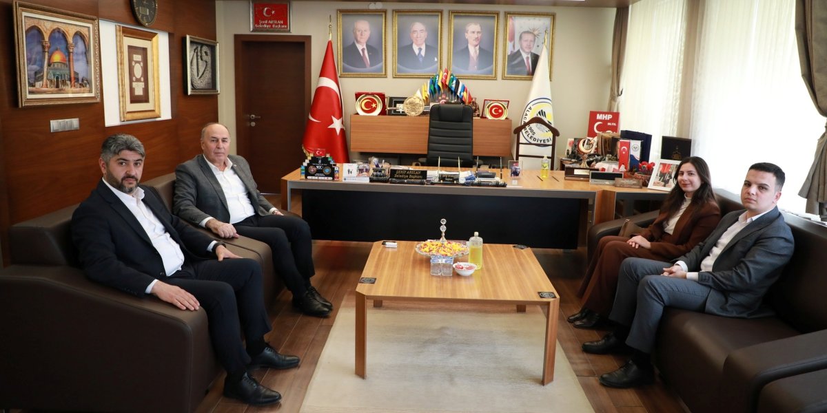 Alaca'da Yargı Mensuplarından Belediye Başkanı Şerif Arslan'a Ziyaret