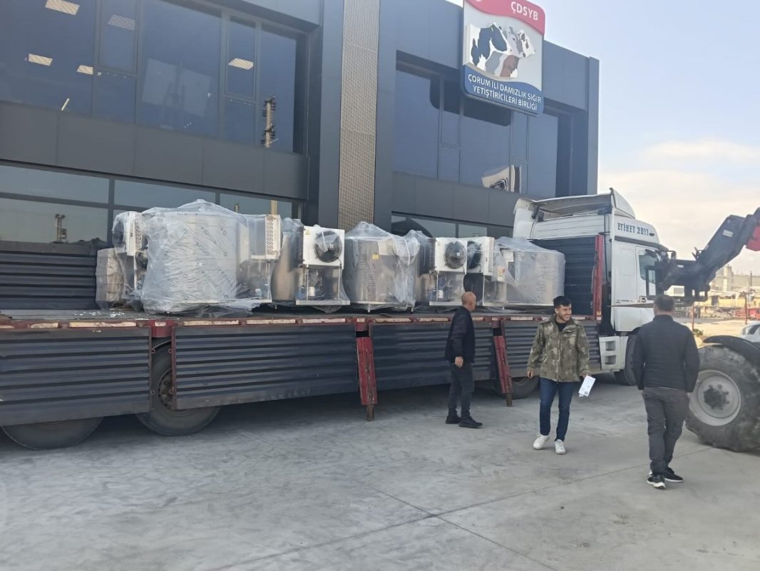 Dsyb'den Üreticiye Yeni Süt Tankı Desteği