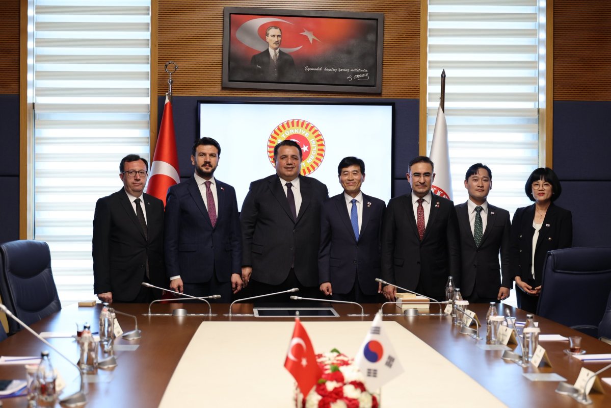 Milletvekili Oğuzhan Kaya, Güney Kore Heyetini TBMM'de Ağırladı: "Kardeşliğimizi İleriye Taşıyoruz"