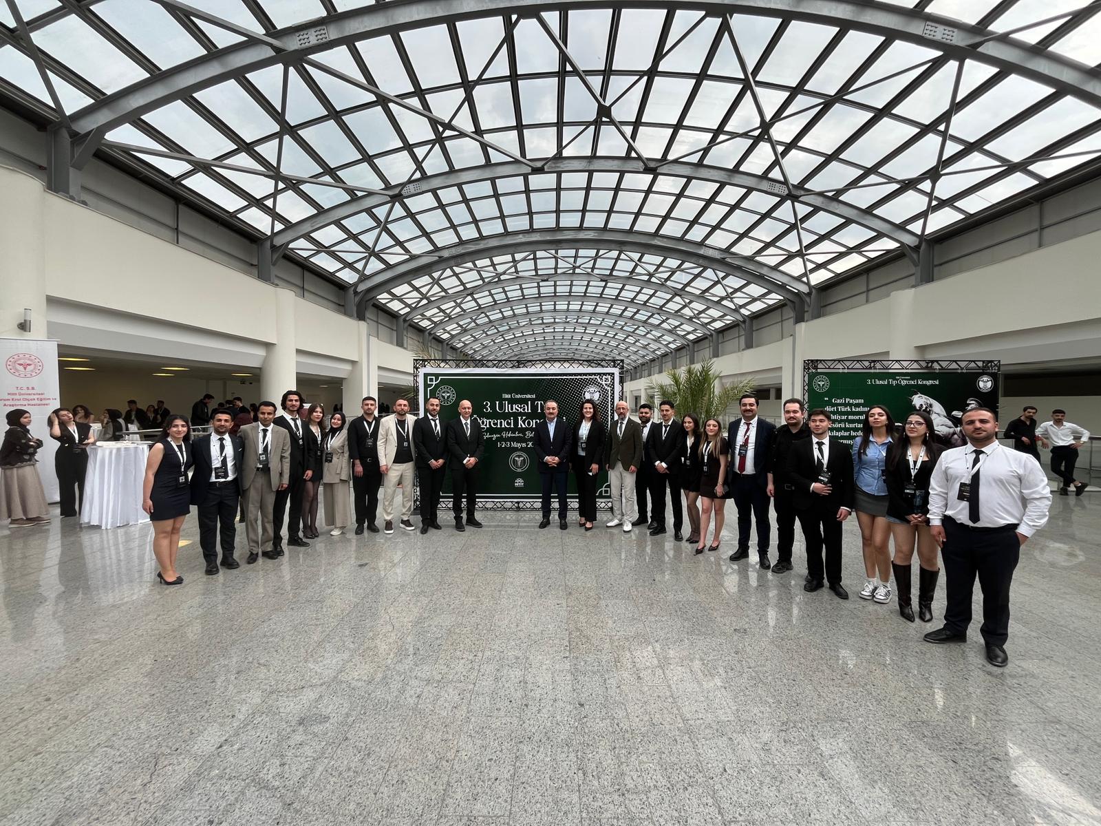 Hitit Üniversitesi 3. Ulusal Tıp Öğrenci Kongresi 430 Öğrencinin Katılımıyla Gerçekleştirildi