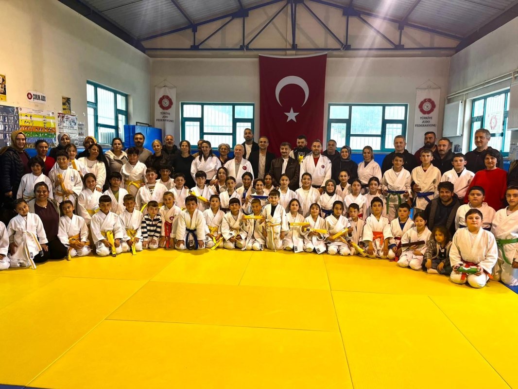Çorum'da 100'e Yakın Judocu Bir Üst Kuşağa Terfi Etti