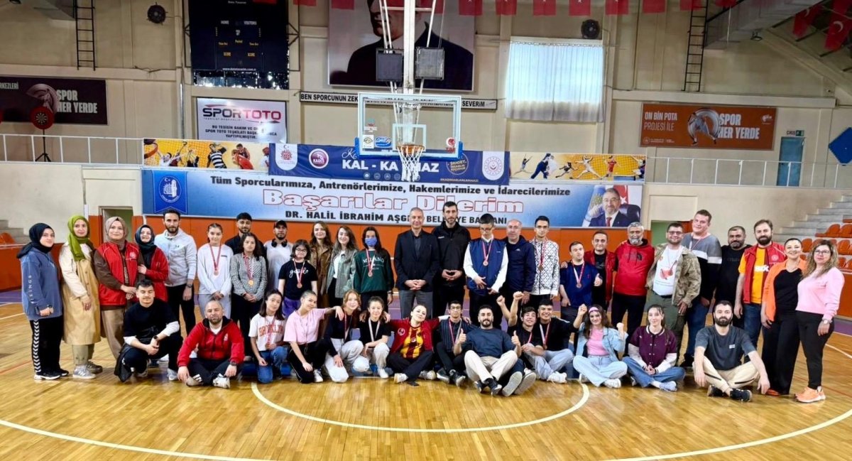 Engelliler Haftası Coşkusu: Atatürk Spor Salonu'nda Spor Ve Eğlence Şöleni