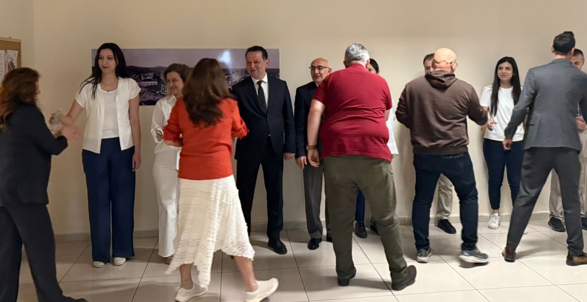 Sgk'da Bayramlaşma Coşkusu: İl Müdürü Göncü Personelle Bir Araya Geldi