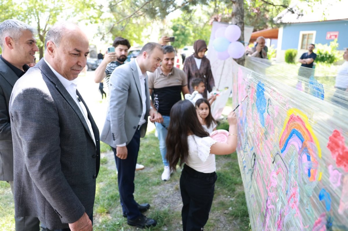 Alaca'da "Ailemle Eğitim Yolculuğu" Şenliği: Çocuklar Doyasıya Eğlendi