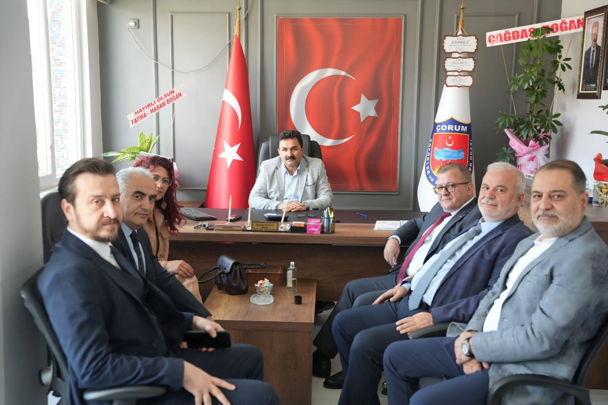 Çorum Tso Başkanı Başaranhıncal Ve Yönetiminden İbrahim Doğan'a 'Hayırlı Olsun' Ziyareti
