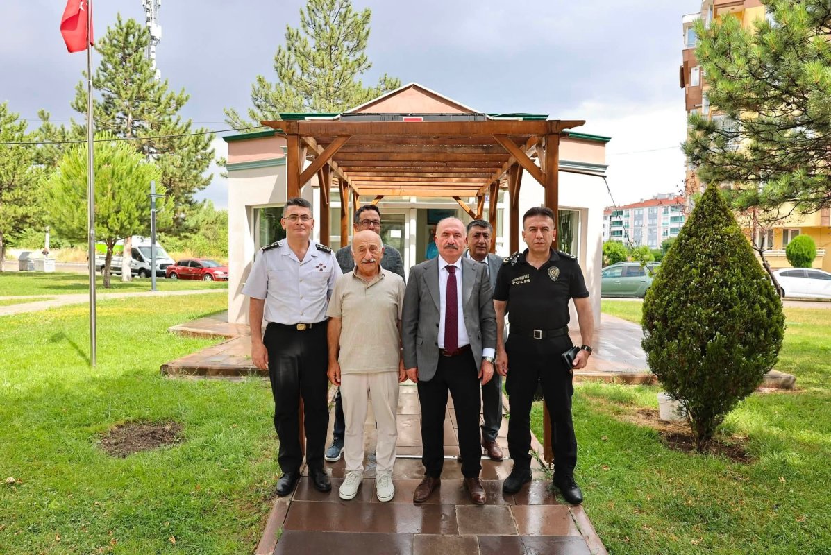 Ali Çalgan'dan Üçtutlar Mahalle Muhtarına Ziyareti