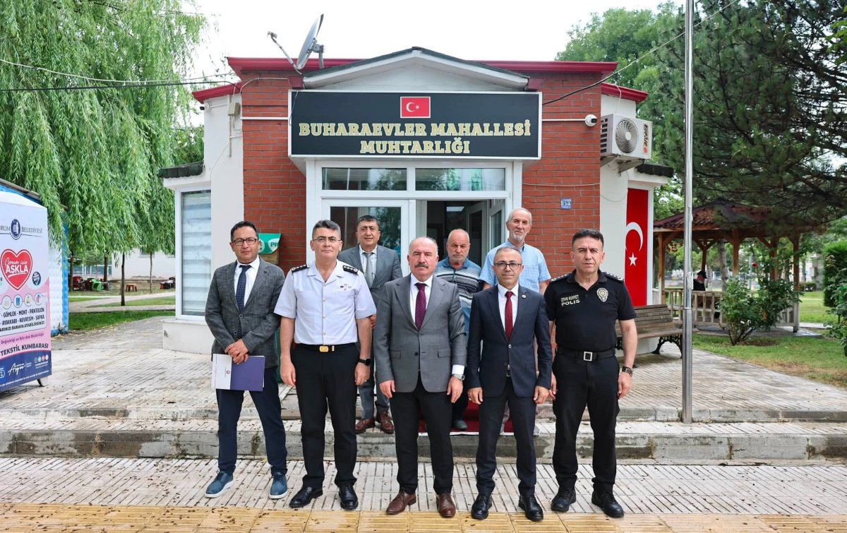 Vali Çalgan'dan Buharaevler Çıkarması: "Muhtarlar Hizmette Yol Göstericimiz"