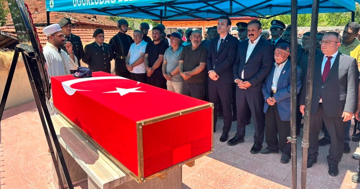 Kıbrıs Gazimiz İsmail Vural, Devlet Ve Milletin Büyük Vefasıyla Son Yolculuğuna Uğurlandı