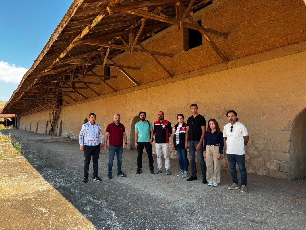 Mecitözü'nde Atıl Tuğla Fabrikası Hayvancılığa Kazandırılıyor