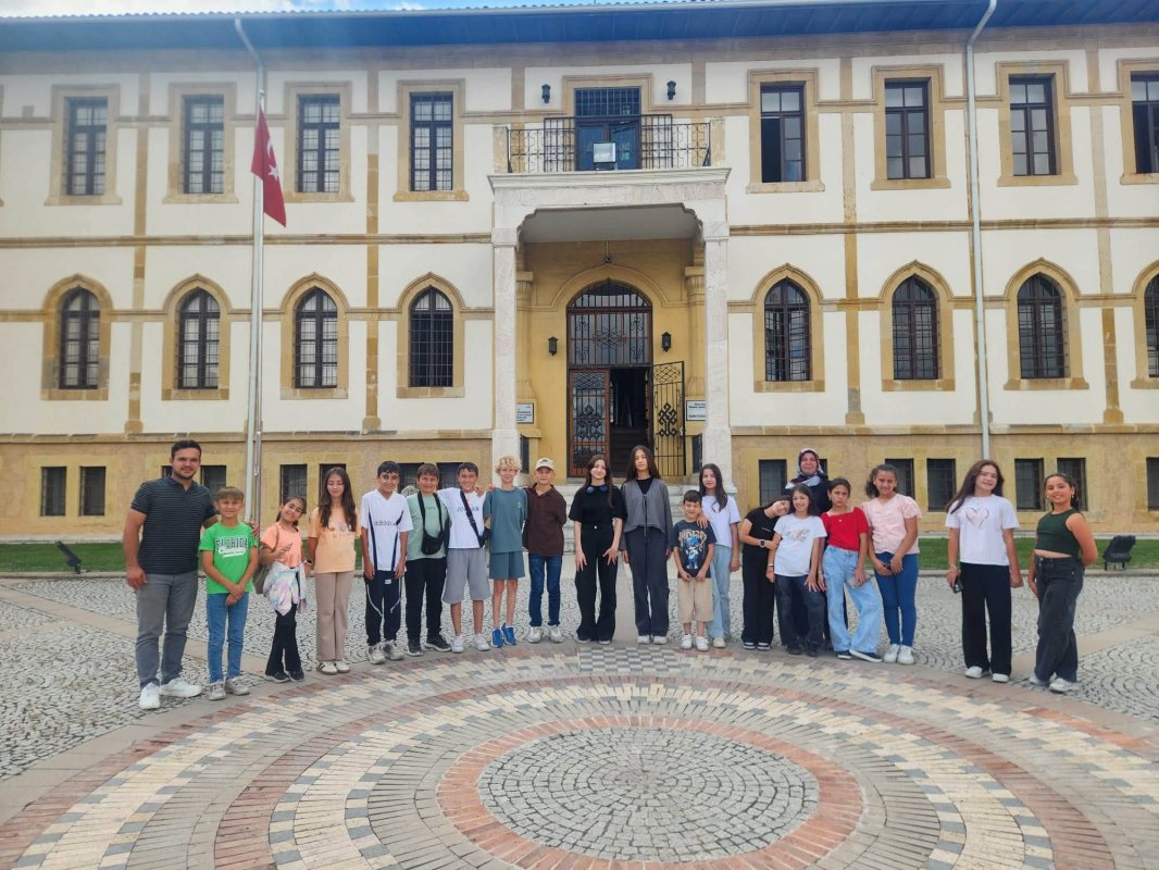 Gençlik Merkezi Öğrencileri İçin Çorum'a Kültür Ve Eğlence Gezisi Düzenlendi