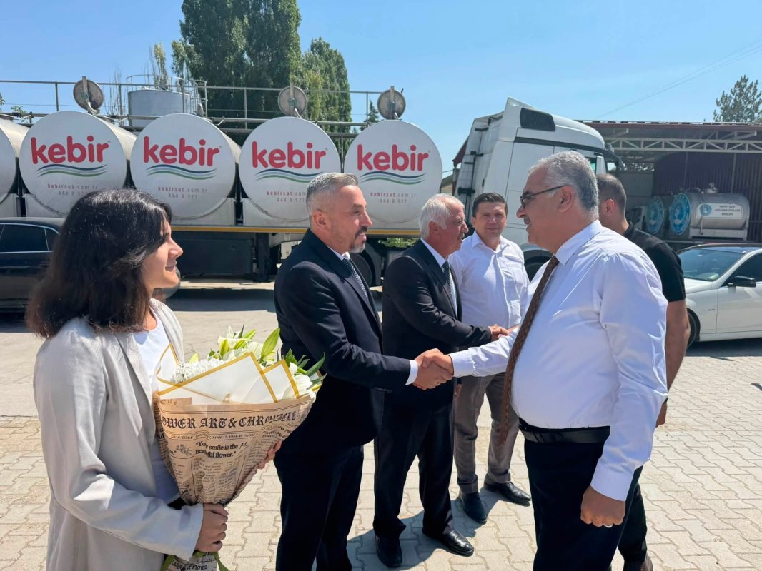 Milletvekili Ahlatcı'dan Mecitözü Süt Üreticileri Birliği'ne Ziyaret