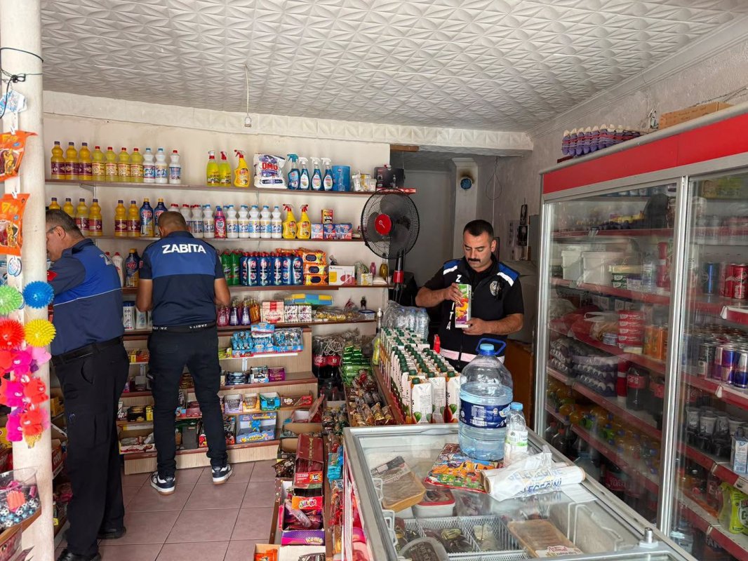 İskilip'te Zabıtadan Okul Çevrelerinde Sıkı Market Denetimi