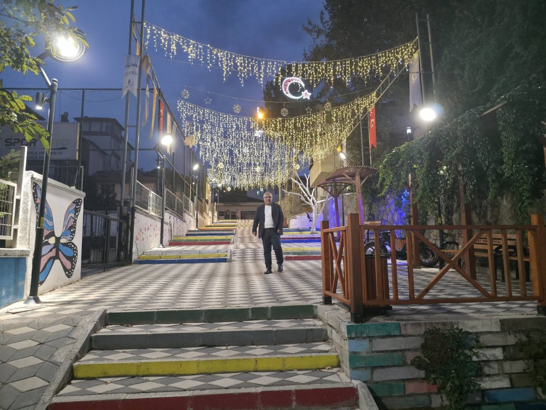Bayat Belediye Başkanı Ahmet Bahadır Ünlü Yatırımları Sahada İnceledi: "Söz Verdik, Yapıyoruz"