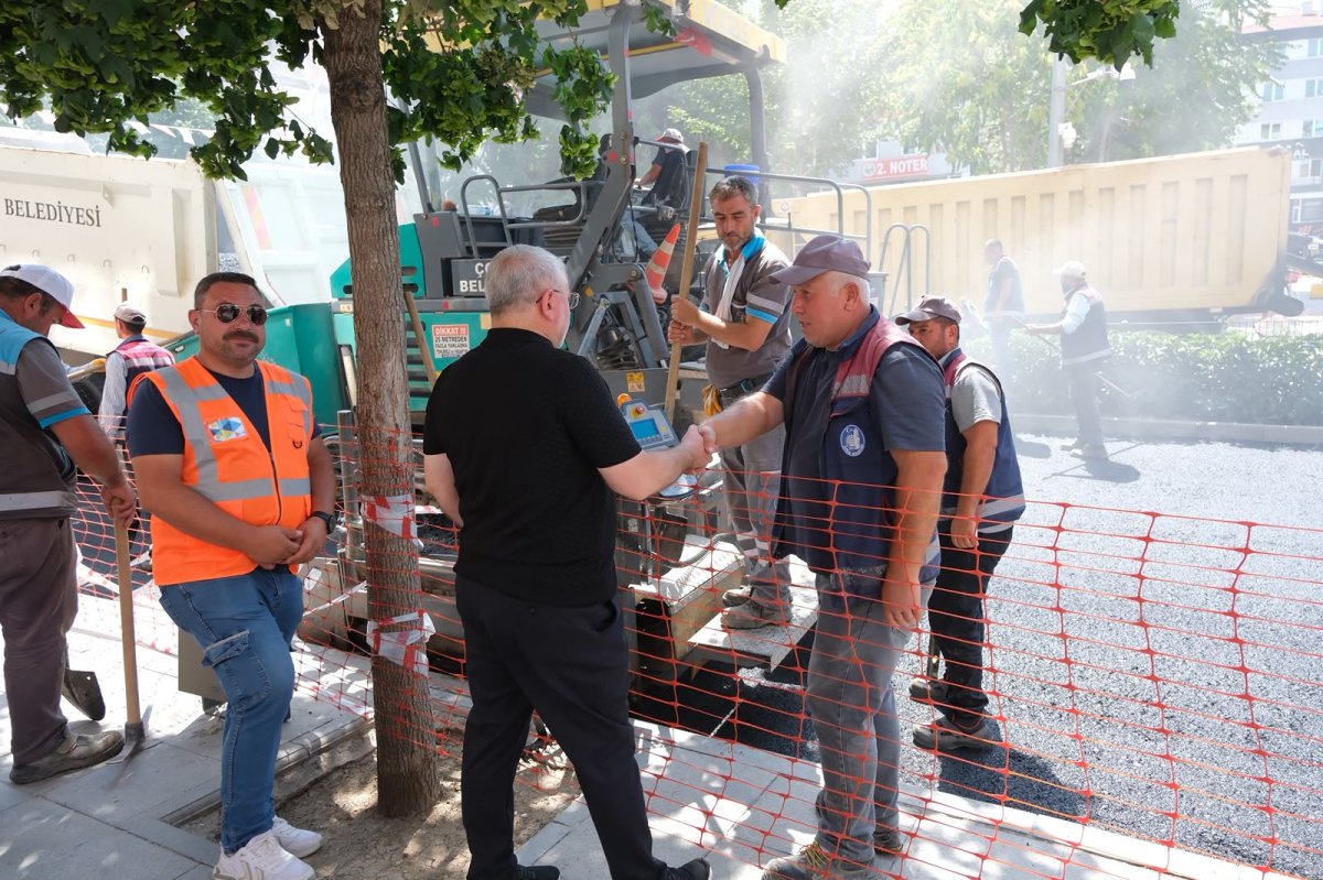 Çorum'un En İşlek Caddesi Yeni Çehresine Kavuşuyor
