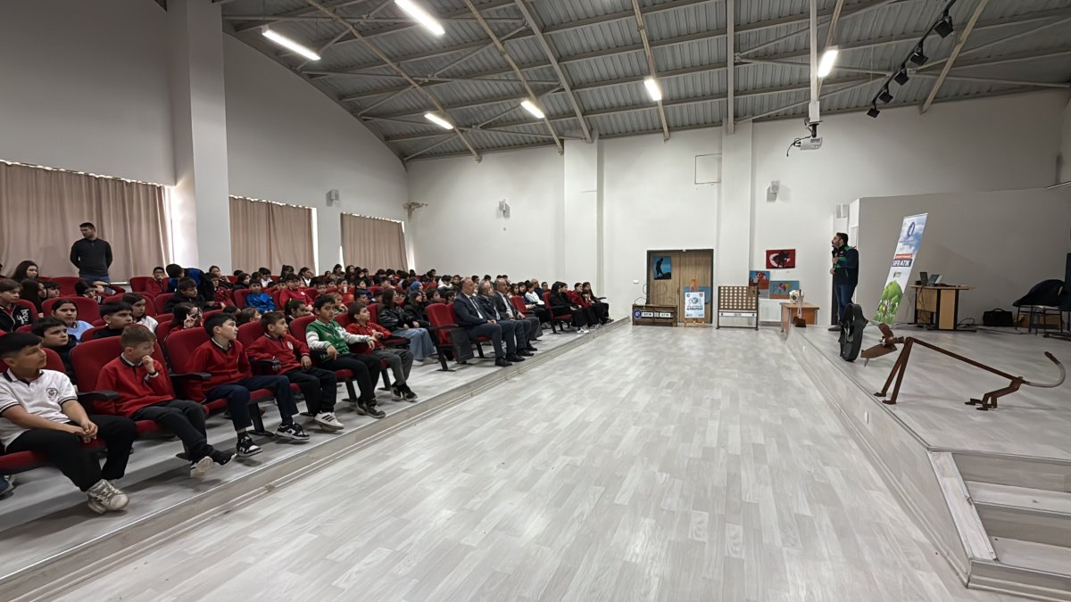 Çorum Belediyesi’nden Öğrencilere Sıfır Atık Semineri