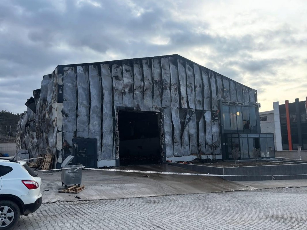 Lavaş Fabrikası Alevlere Teslim Oldu