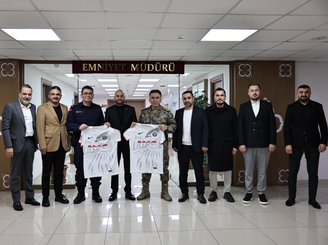 Arca Çorum FK’dan Emniyet ve Jandarmaya "Güven" Ziyareti