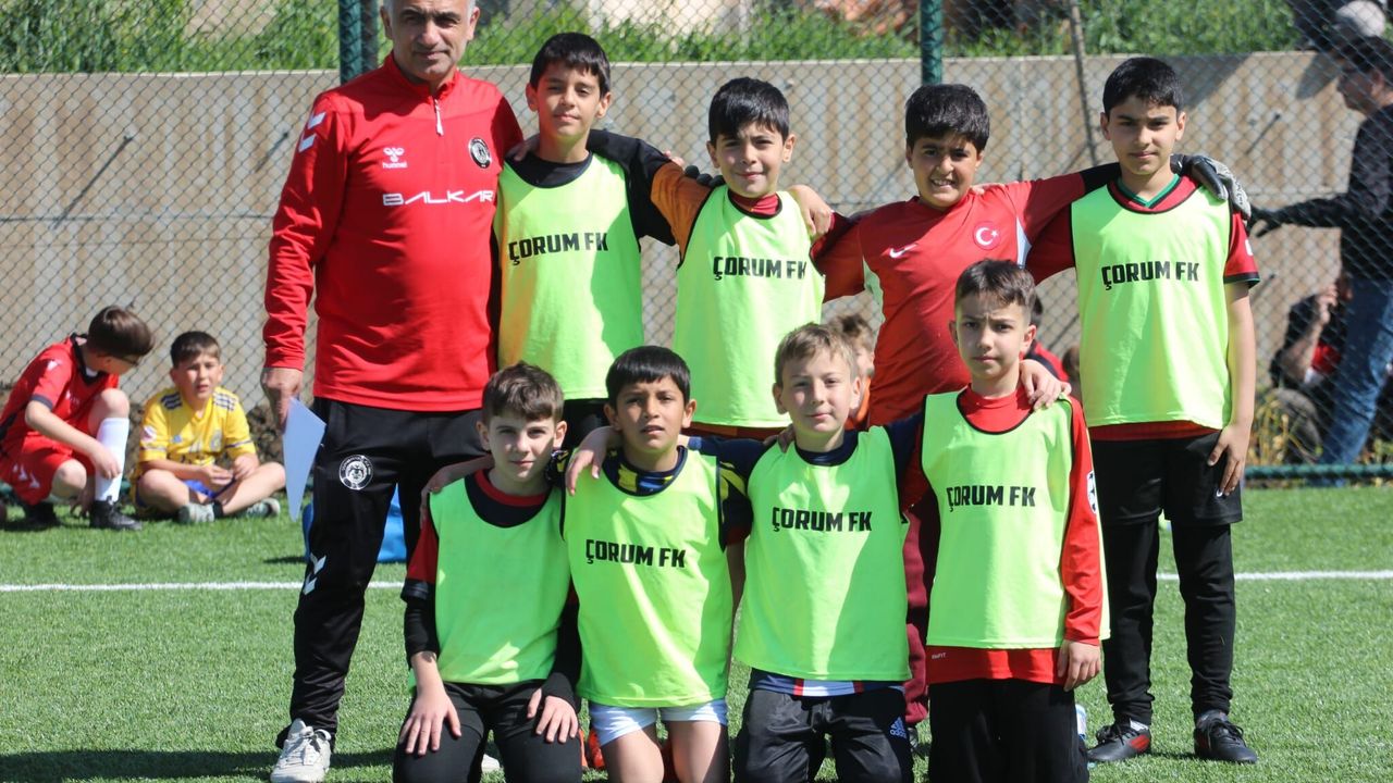 Arca Çorum FK’dan 23 Nisan’a Yakışır Futbol Şöleni