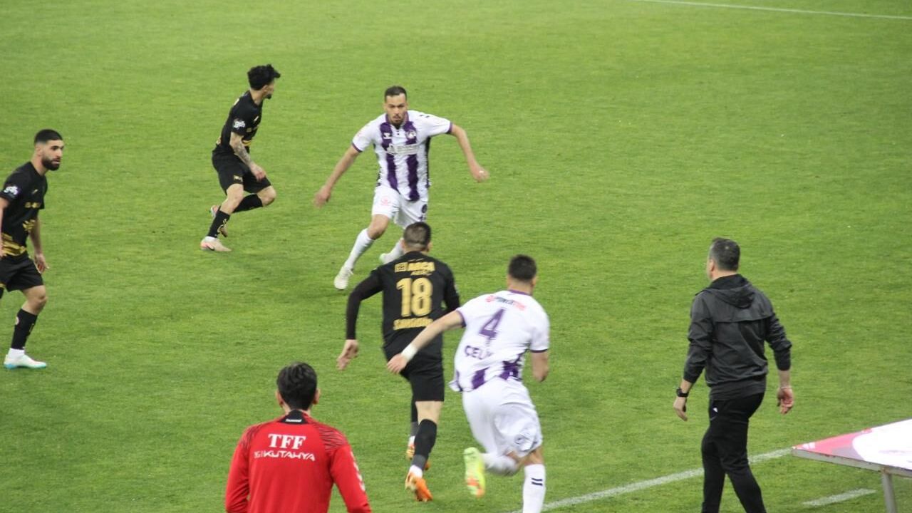 Arca Çorum FK Yarı Finalde