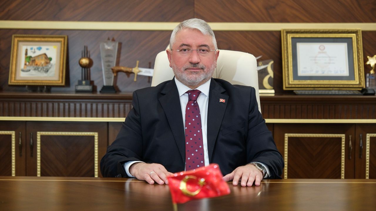 Başkan Aşgın’dan 12 Mart İstiklal Marşı’nın Kabulü Mesajı