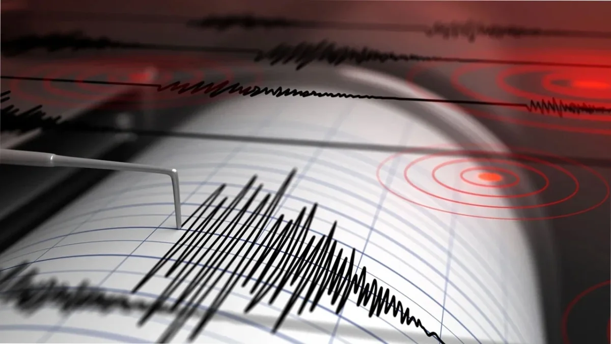 Çorum’un Bayat ilçesinde saat 10.20’de 4 büyüklüğünde deprem meydana geldi.