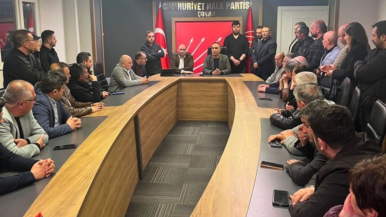 CHP Çorum Teşkilatı Karar Sonrası Toplandı: “Baba Ocağımızda Nöbetteyiz”