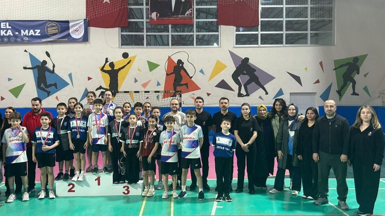 Çorum’da Badminton Rüzgarı Esti!