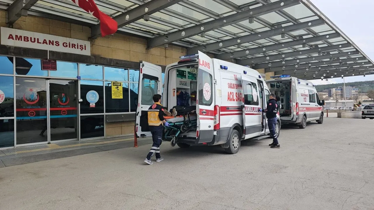 Kendini Vuran Genç, Yaşam Mücadelesi Veriyor