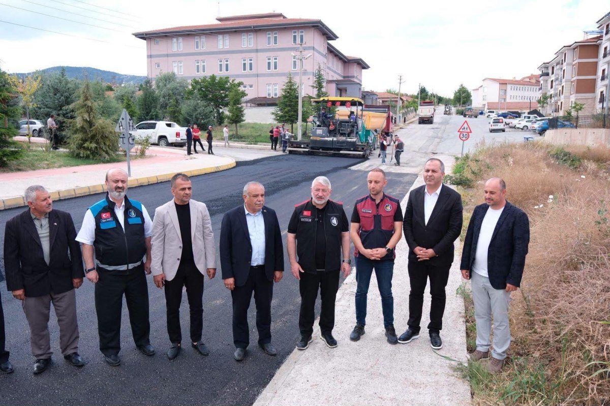 Dodurga'da Cumhur İttifakı Dayanışması: Hastane Yoluna 2 Bin Ton Sıcak Asfalt
