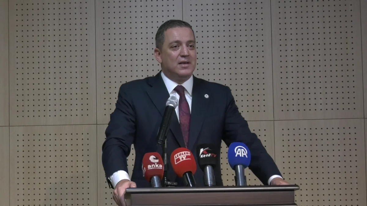 Erinç Sağkan Çorum’da Konuştu: “85 Milyonun Adalet Arayışında Yanlarında Olacaklar”
