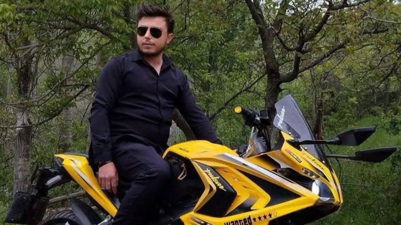 Genç Motosikletli Feci Kazada Can Verdi