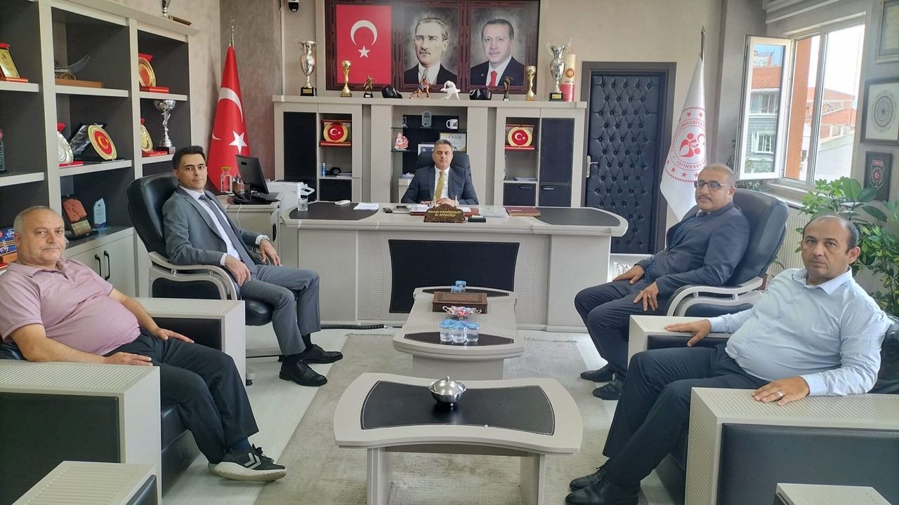 Gençlik Spor Ve Adalet Yetkililerinden İşbirliği Ziyareti