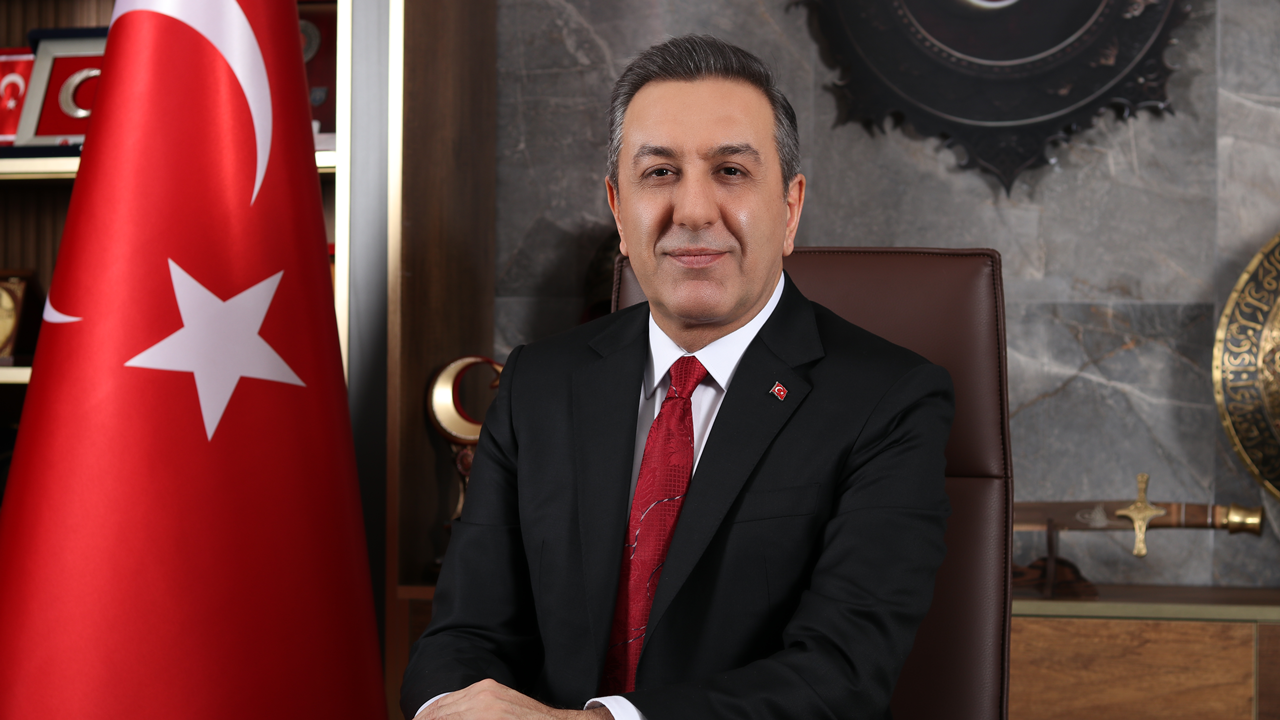 Hilal Kart Eğitim Yardımında 3. Yıl: Başvurular 1 Eylül’de Başlıyor