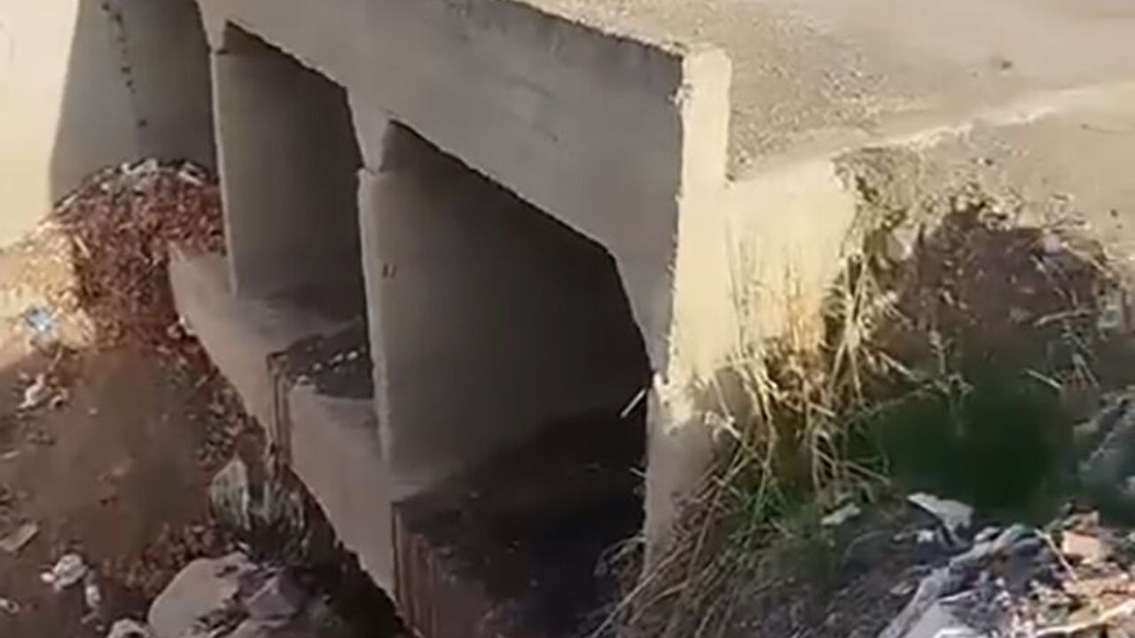 İlçede Çağdışı Manzara! Lağım Suları Dereye Veriliyor