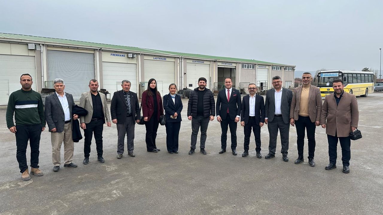 Mahalle Muhtarlarından Belediye Yeni Birim Müdürlerine Ziyaret