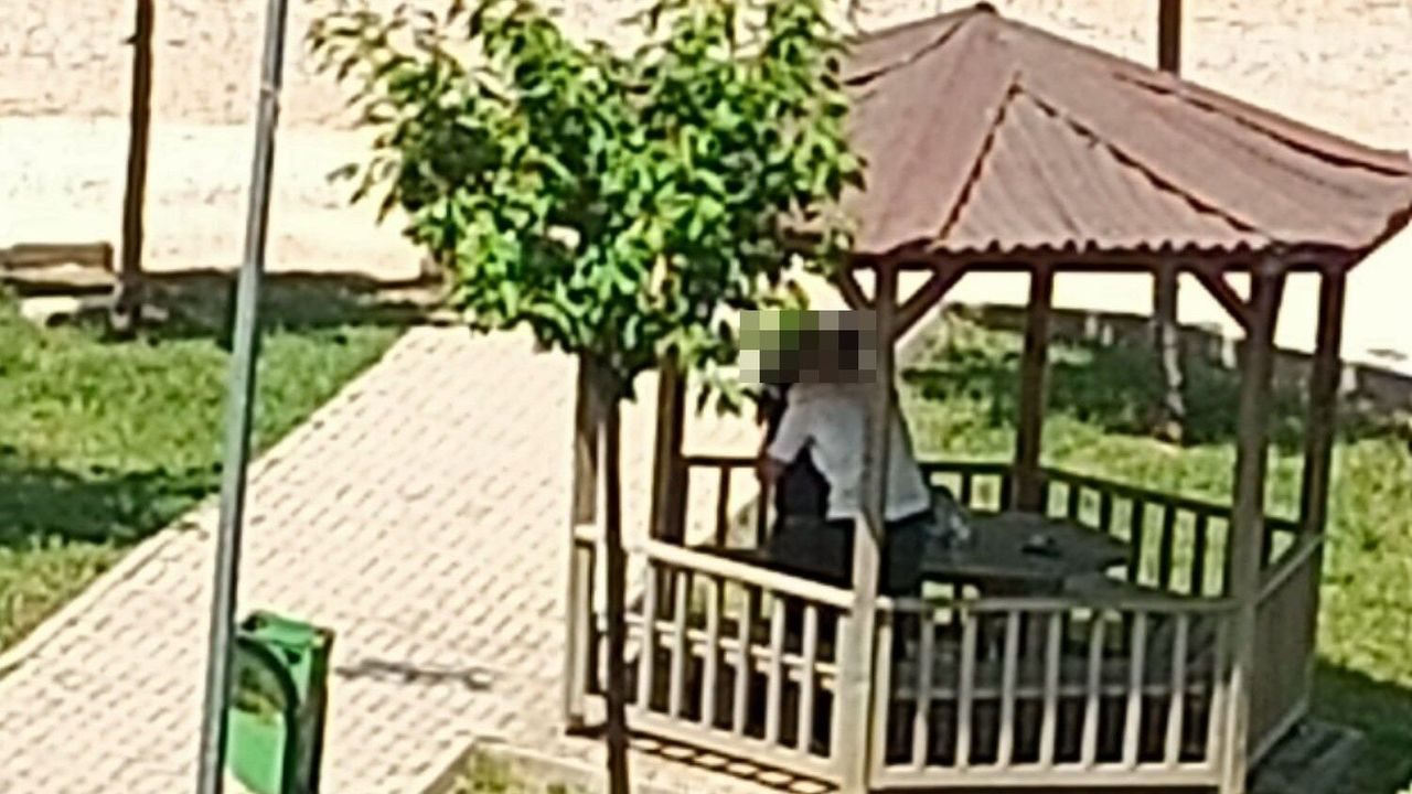 Mahalle Sakinleri Bu Görüntüye İsyan Etti, Utanma Kalmamış!