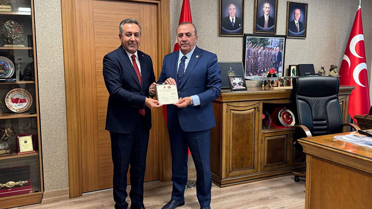 Muhsin Dere, Kayrıcı’yı Kıraç Konserine Davet Etti