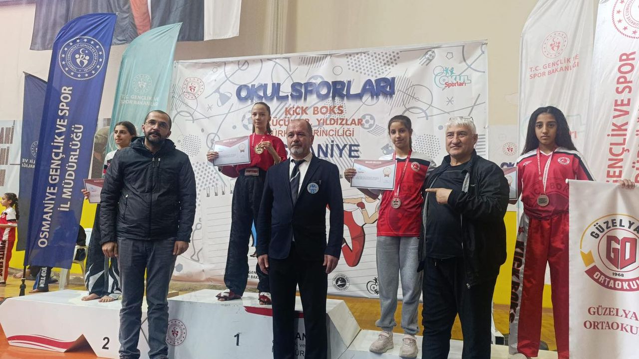 Ortaokullar Kick Boks Türkiye Şampiyonası’ndan Çorumlu Sporcular Dereceyle Döndü