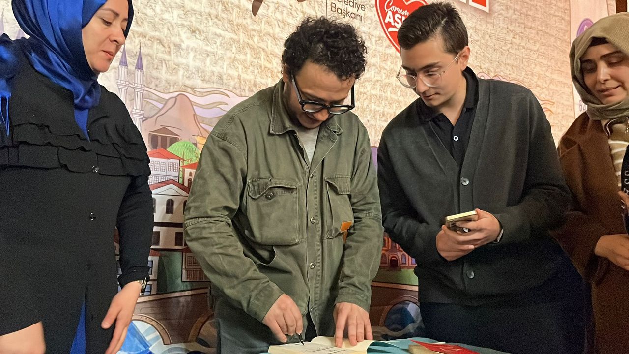 Oytun Erbaş Çorum’da İnsan Aklını Anlattı