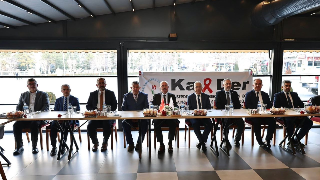 Protokol Kanserle Mücadele Edenlere Moral Verdi