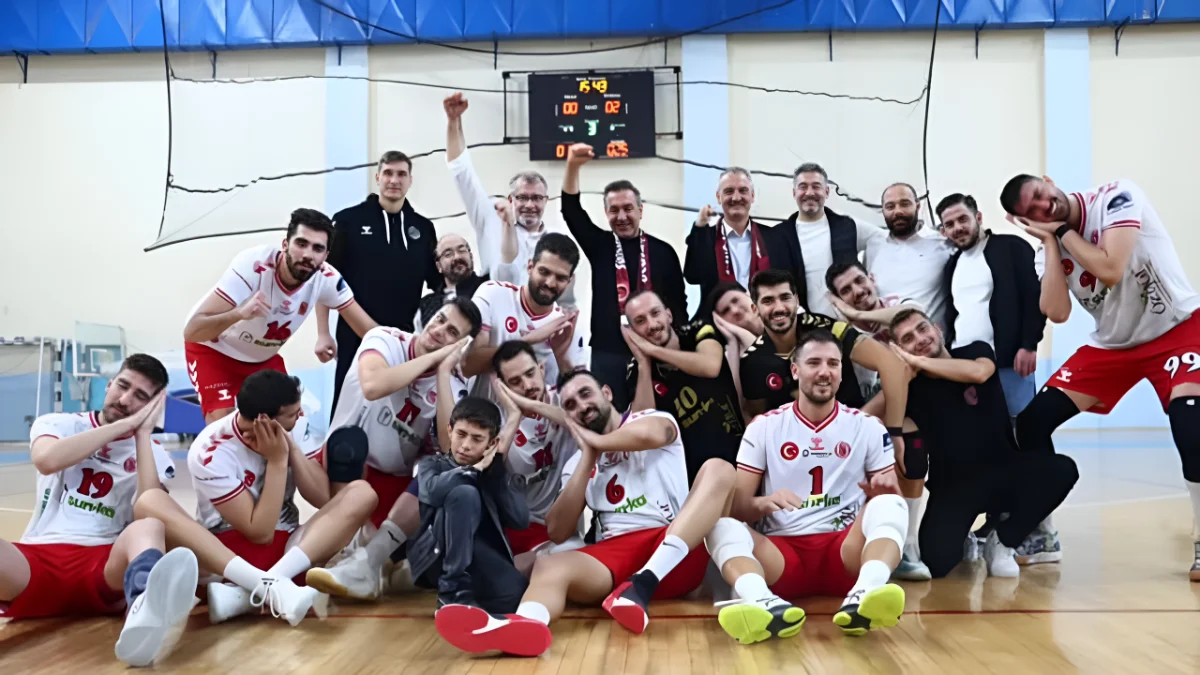 Sungurlu Belediyespor’un Finaldeki Rakibi Netleşti: Rakip Kocaeli Kağıtspor!