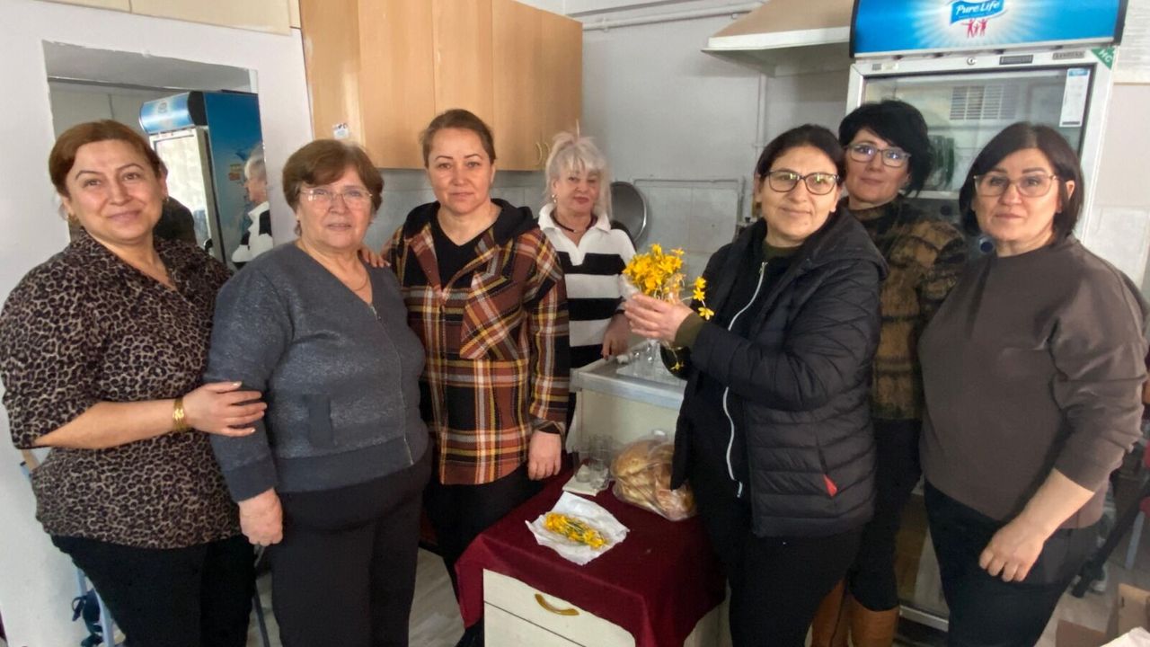 Üçköy Derneği’nde Çiğdemli Kadınlar Günü Kutlaması