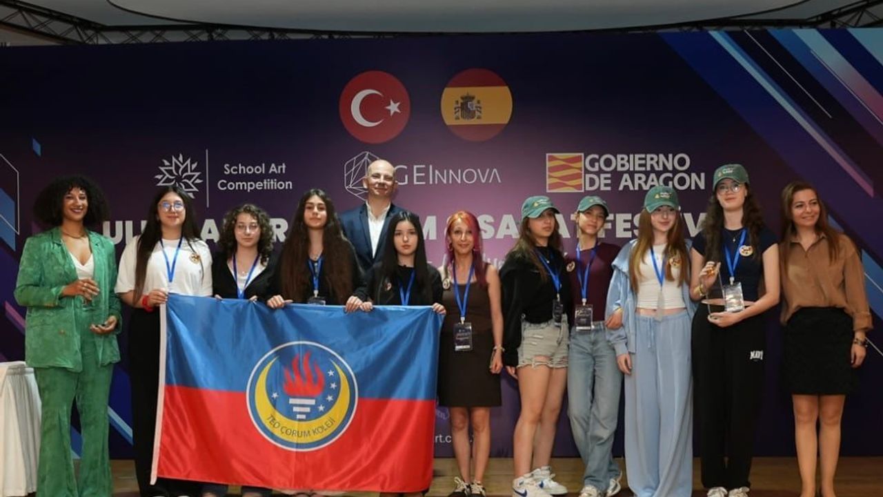 Uluslararası Başarı: Eserleri İspanya Yolcusu