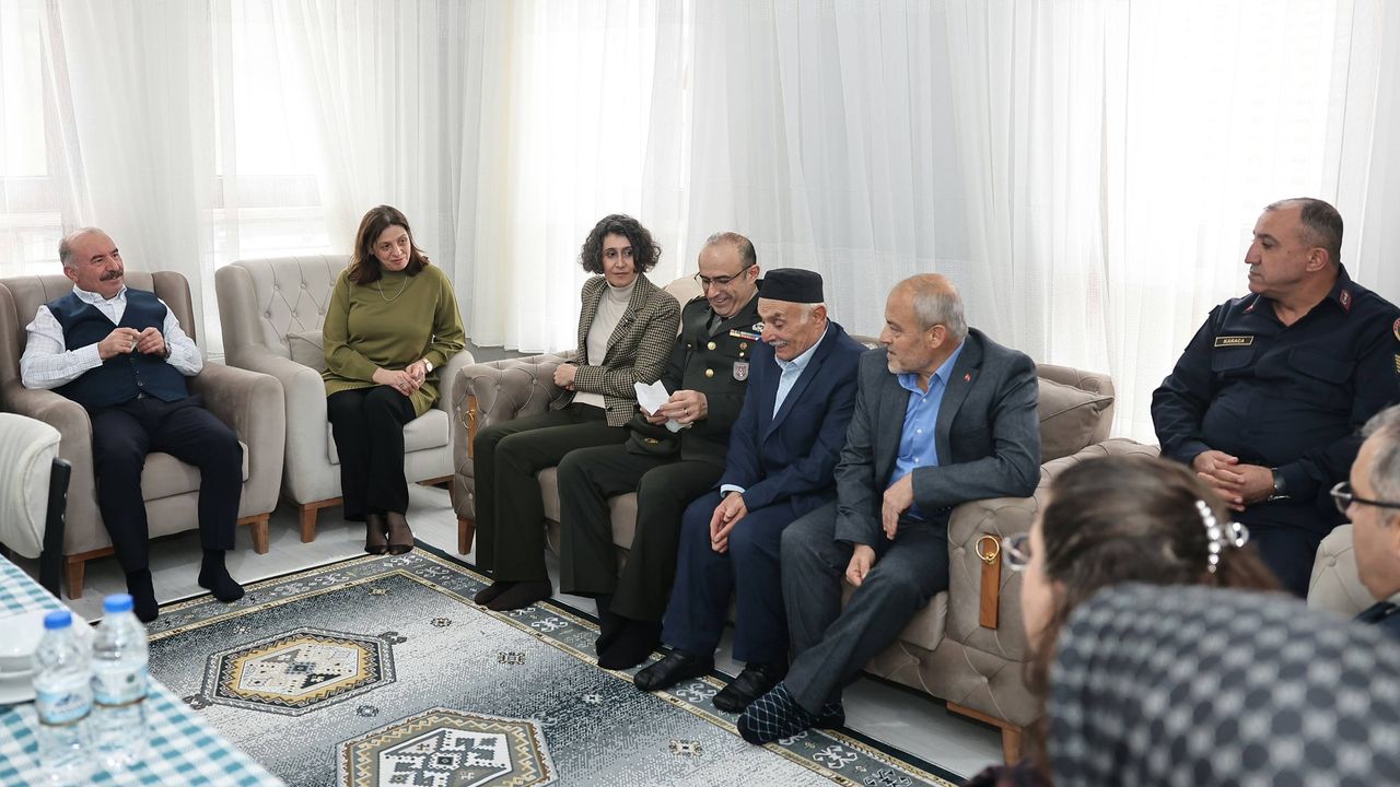 Vali Çalgan’dan Şehit Mustafa Uslu’nun Ailesine Anlamlı Ziyaret